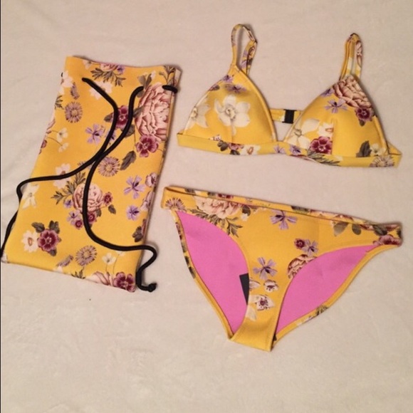 triangl swimwear Other - triangl bathing suit