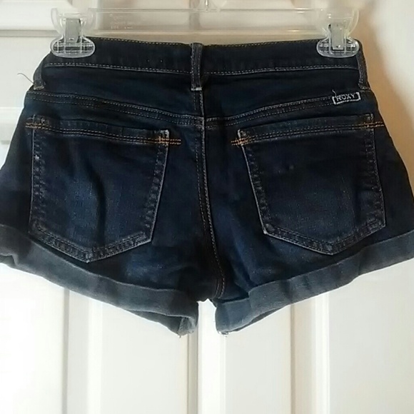 Roxy shorts - Picture 2 of 2