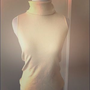 Ann Taylor XS beige sleeveless turtleneck knit NEW