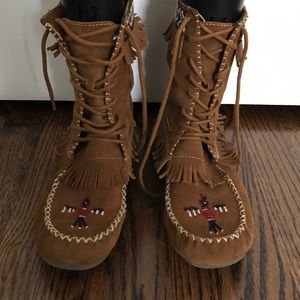 Minnetonka Moccasin Booties