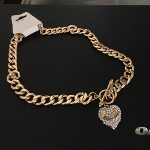 Pretty necklace