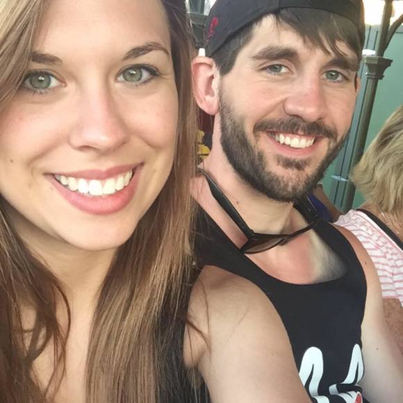 Meet your Posher, Ashton