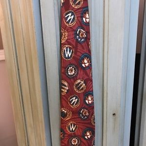 Men's tie