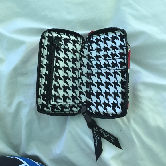 Vera Bradley wristlet in good condition - Picture 3 of 3