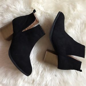 NEW stacked heel Qupid boots