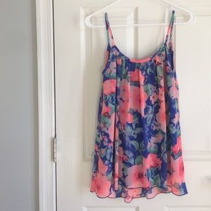 Dainty Hooligan floral tank