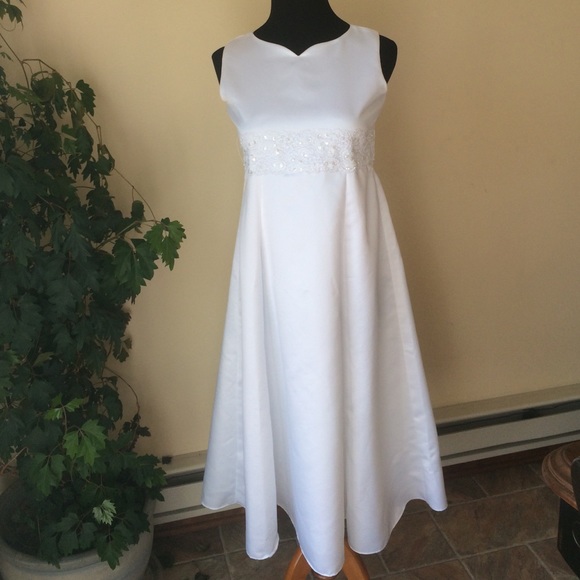 sweet pea and lilli first communion dresses