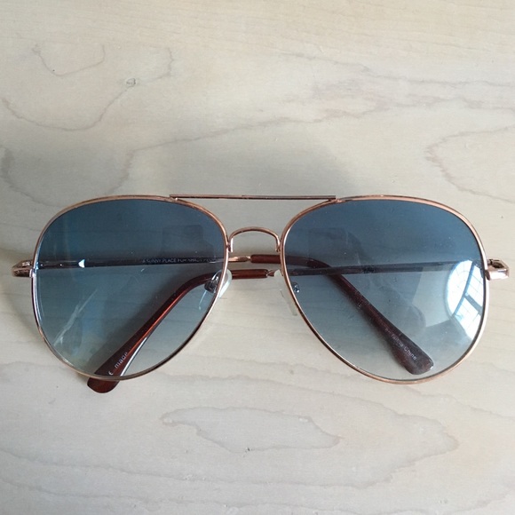 Urban Outfitters aviators