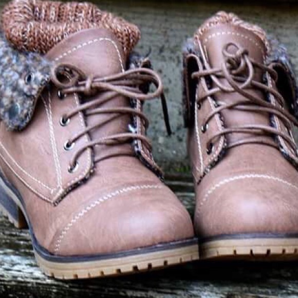 Taupe Knit Booties - Picture 3 of 3