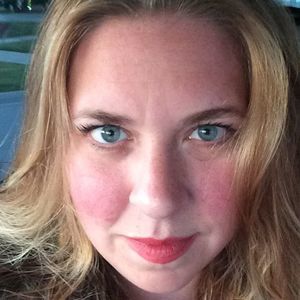 Meet your Posher, Elyse