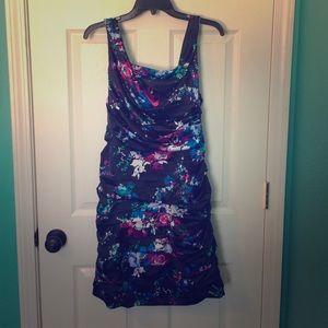 Ruched floral print dress NWOT