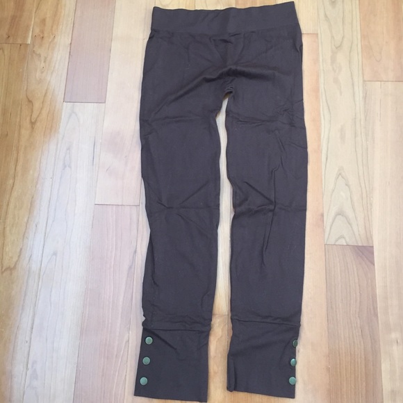 Brown tights/leggings