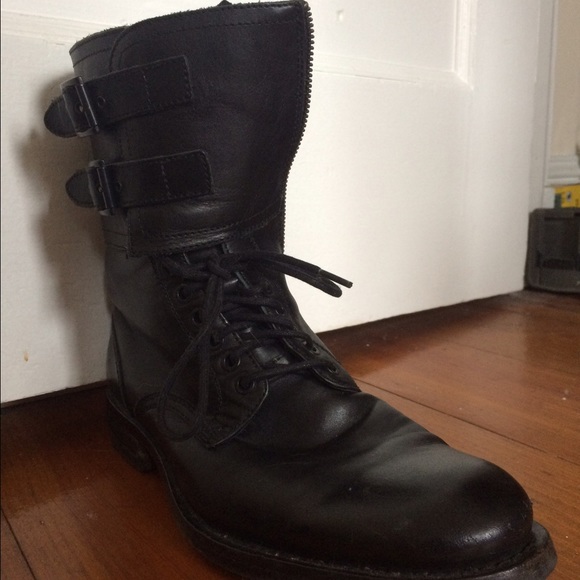 Kenneth Cole black buckle boots men\'s 7.5