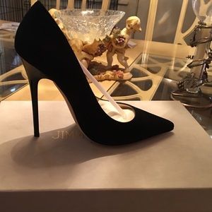 A sexy, chic, luxurious pump that you'll love ❤