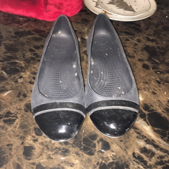 Black dressy crocs