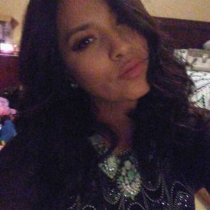 Meet your Posher, Keshia