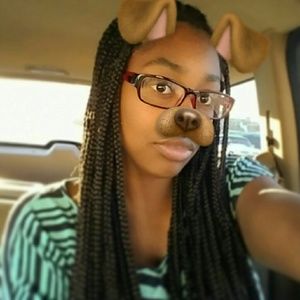 Meet your Posher, Jasmine