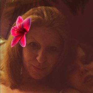 Meet your Posher, Lesley