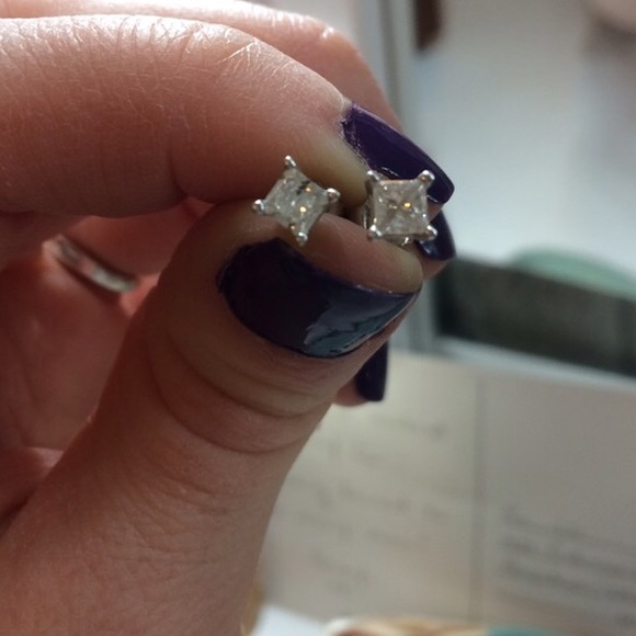 1/2 ctw princess cut diamond white gold studs