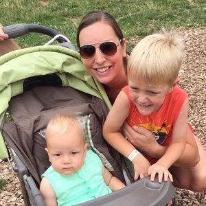 Meet your Posher, Ashley