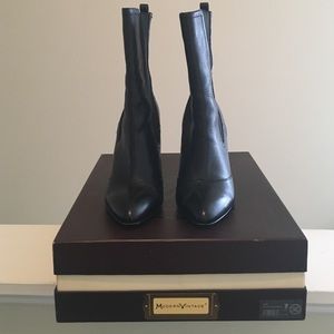 Black leather boot by Modern Vintage