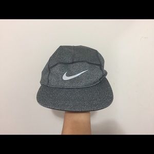 Nike dri-fit 5-panel