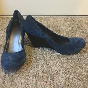 Blue suede Jessica Simpson wedges