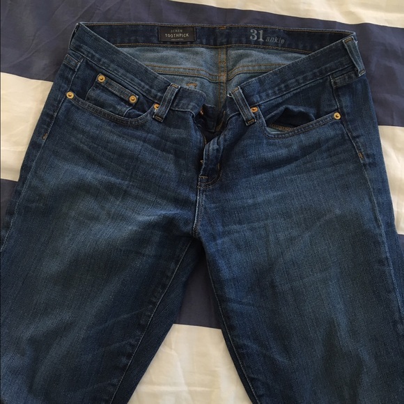 JCrew toothpick jean in Lewiston wash