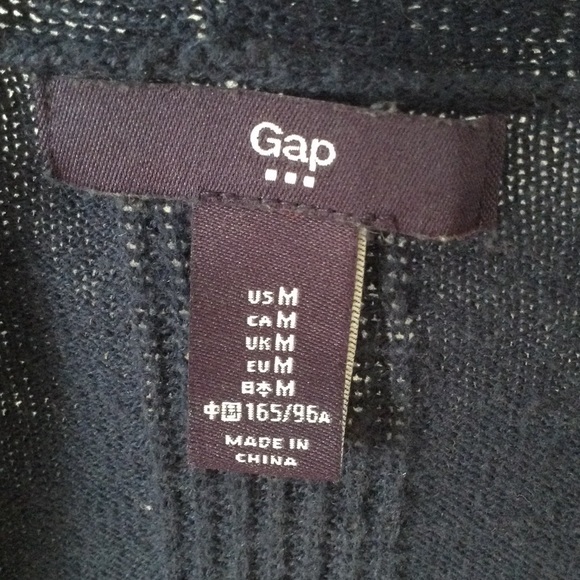 Gap cardigan. - Picture 4 of 4