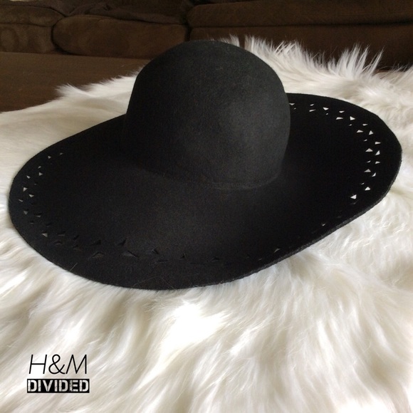 H&M Accessories - H&M Black Fashion Hat