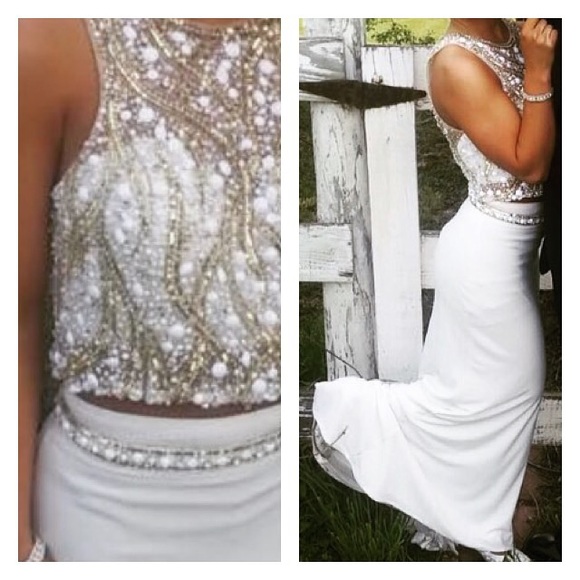 PROM DRESS - Picture 1 of 1