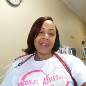 Meet your Posher, Dezona