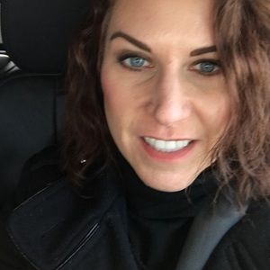 Meet your Posher, Christine