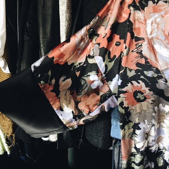 See You Monday Floral Kimono - Picture 3 of 3