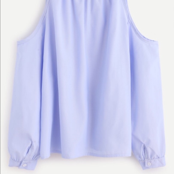 💗GORGEOUS BLUE COLD SHOULDER TIE NECK TOP💗 - Picture 4 of 4