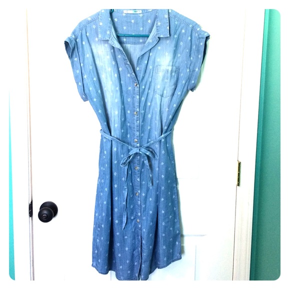 Denim shirt dress with subtle pattern NWOT