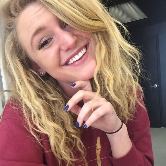 Meet your Posher, Lindsay