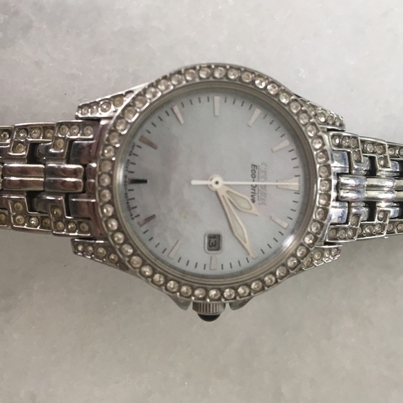 Citizen watch - Picture 1 of 4