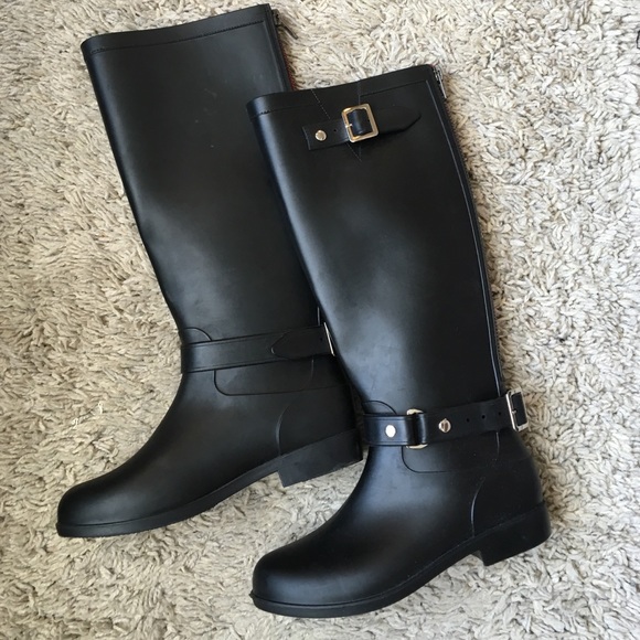 Stylish Rubber rain boots