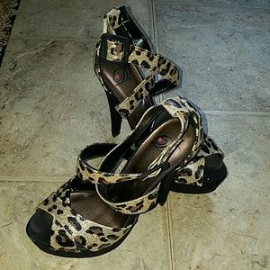 Size 6.5 Leopard Print Heel