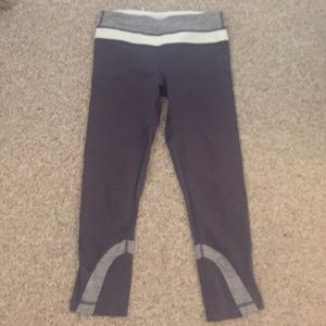 Lululemon Run Inspire Crops, size 6