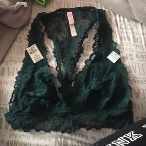 NWT PINK VS UNLINED BRALETTE