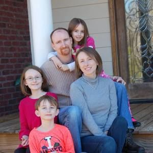 Meet your Posher, Elizabeth