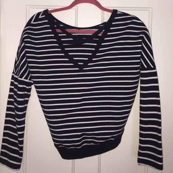 Navy & White stripped cropped top - Picture 1 of 1