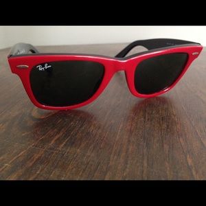 Wayfarer Ray Ban Classic Sunglasses