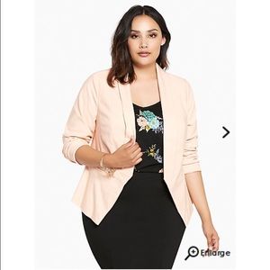Torrid Size 2 Ruched Sleeve Pink Blazer
