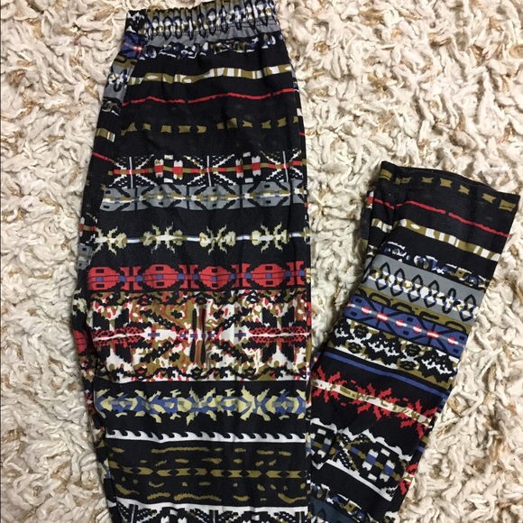 Agnes and Dora leggings