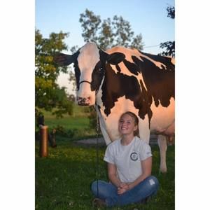 Meet your Posher, Emily