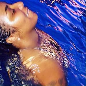 Meet your Posher, Alisha