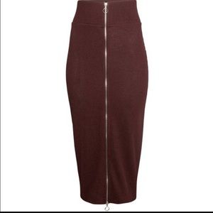 Burgundy H&M Zipped Ribbed Skirt NWT